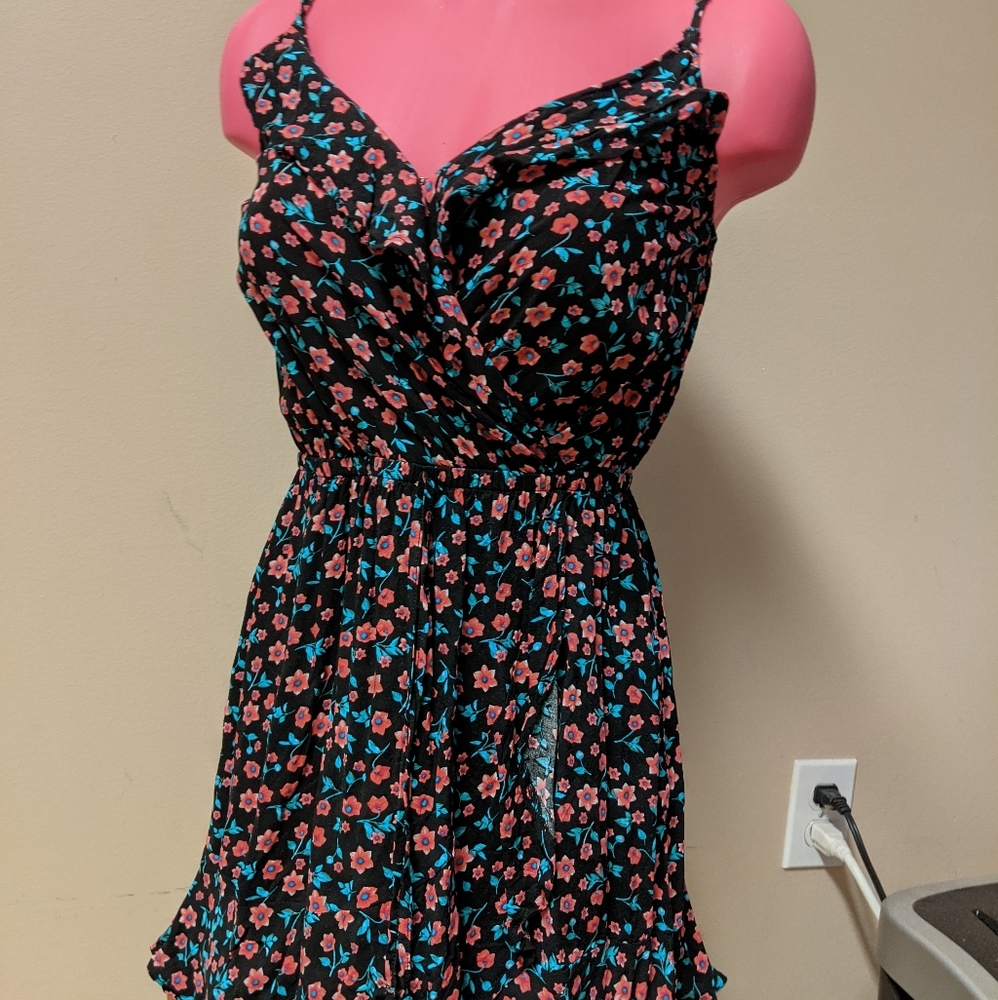 4 /$25 La Vie En Rose Floral Summer Date Night Dress